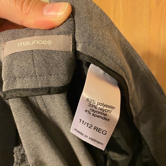 Maurice Slacks - Picture 4 of 4